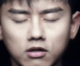 现在好多直播吃娱乐圈瓜